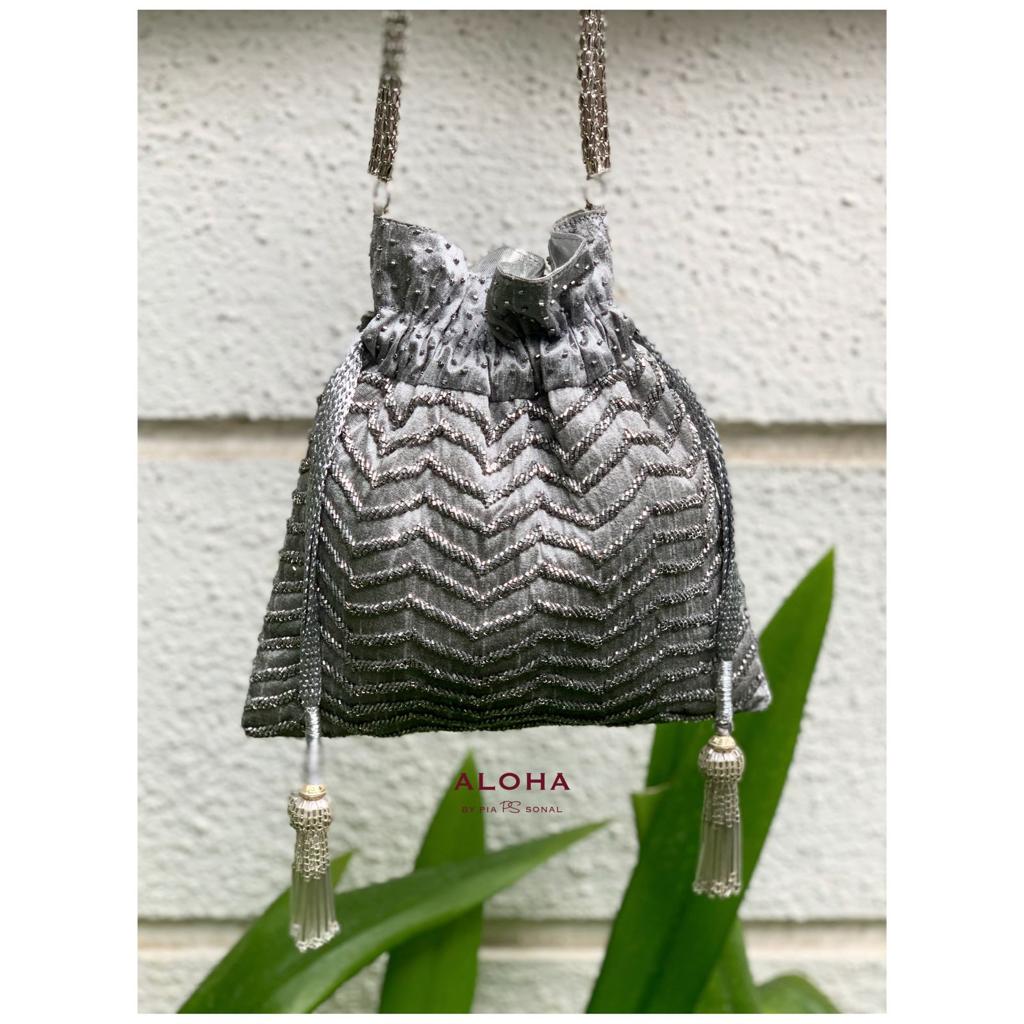 Chevron Silver Potli